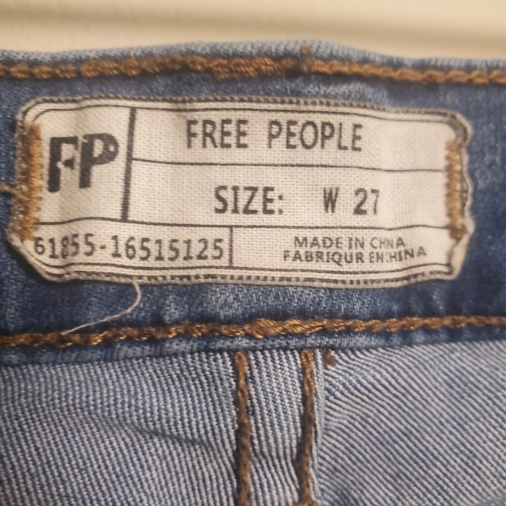 FREE PEOPLE Mid-Rise Flare Stretch Denim Jeans Size 27 Stevie Wash - Picture 3 of 13